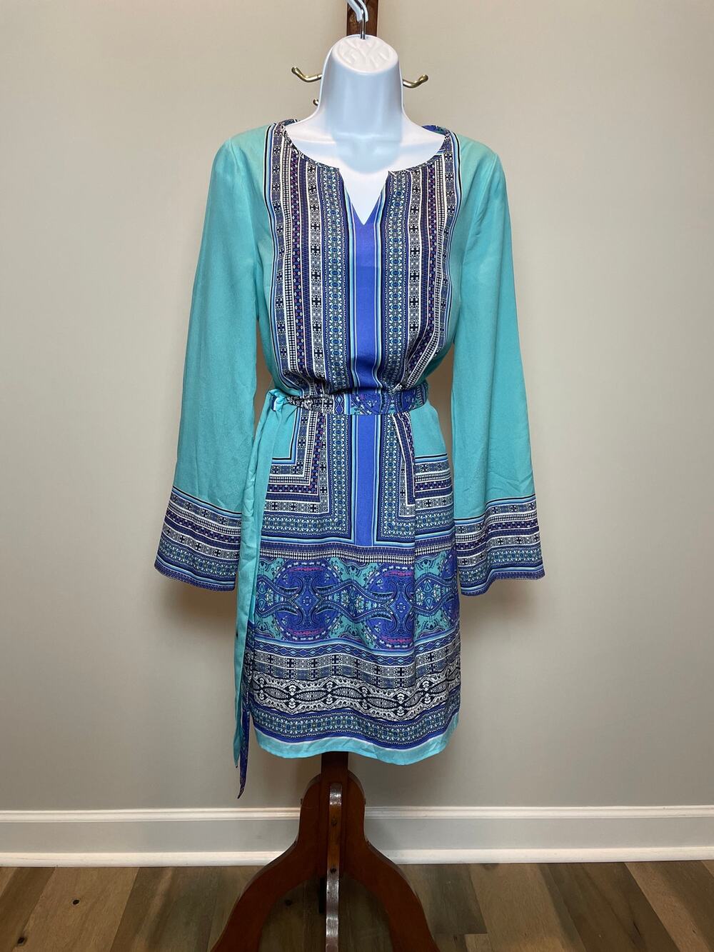 The Limited Aqua and Blue Printed Midi Dress